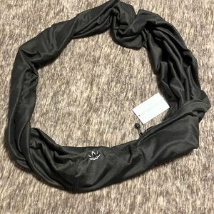 Beyond Yoga Pocket Infinity Scarf